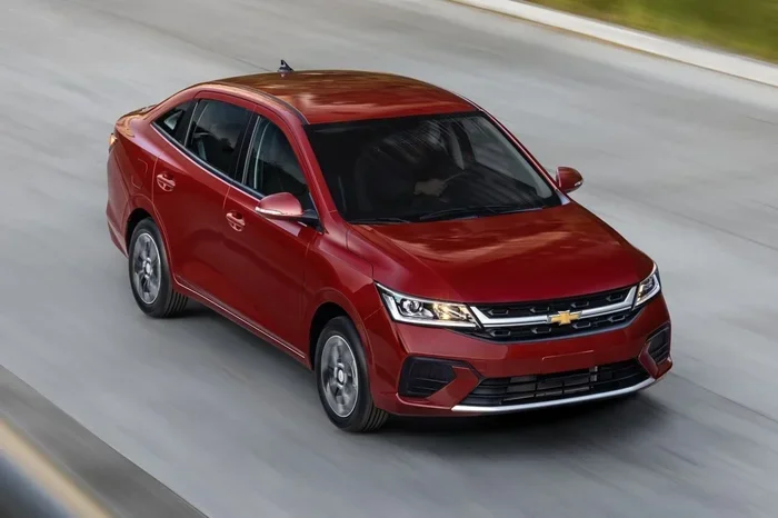 Best 4 Seater Cars Under 5 Lakhs You Must Consider